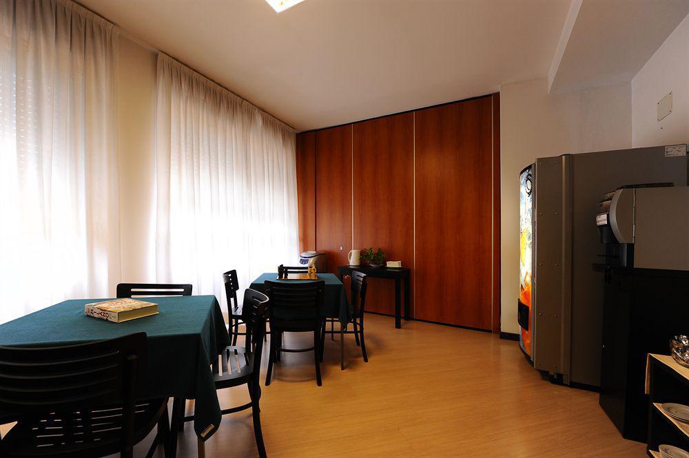 Corvetto Residence Porto Di Mare Milan Exterior photo